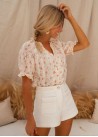 Blusa Floral Bordados Arena