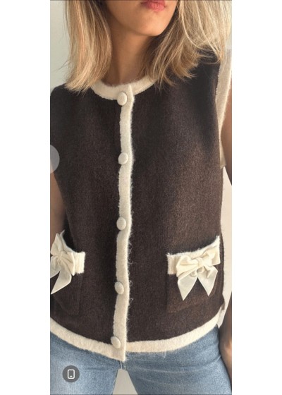 Chaleco punto lazo chocolate