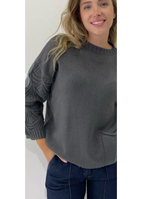 Jersey manga dibujo y bolsillo lateral