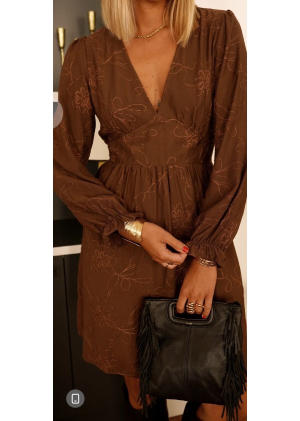 Vestido bordado corto chocolate