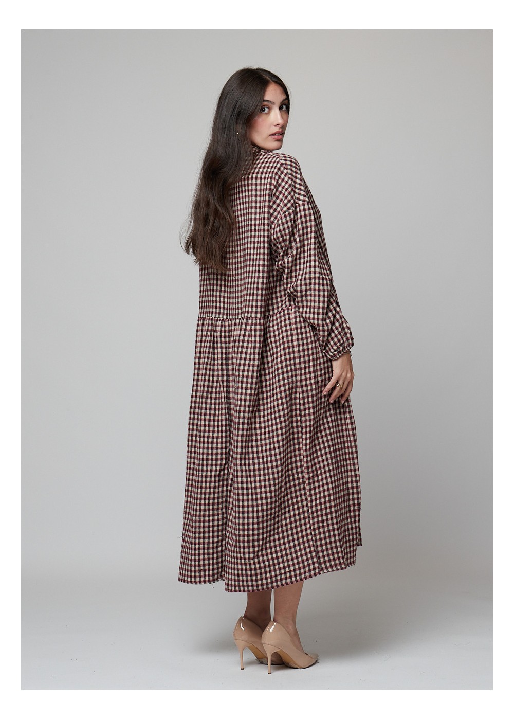 Vestido oversize cuadros negro burdeos