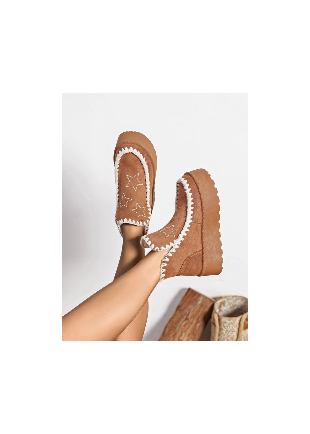 Bota estrellas tipo moü camel