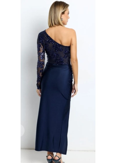 Vestido licra abertura y lentejuelas + 1 manga