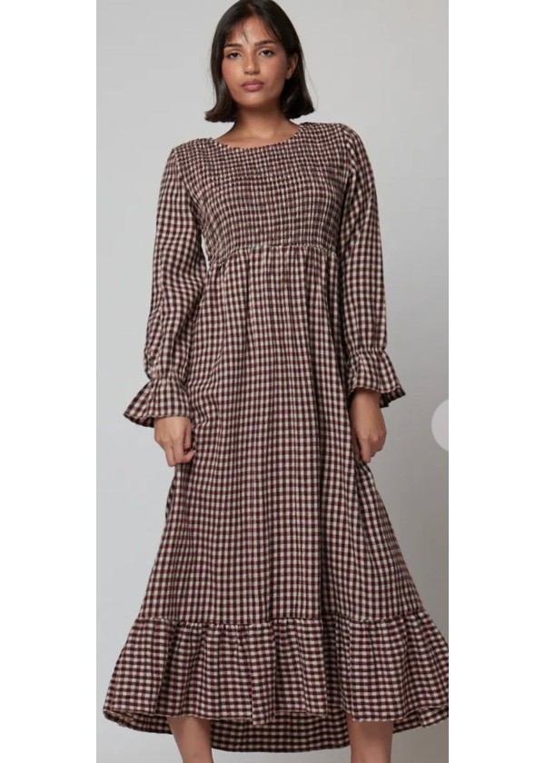 Vestido cuadros volante en bajo y puño