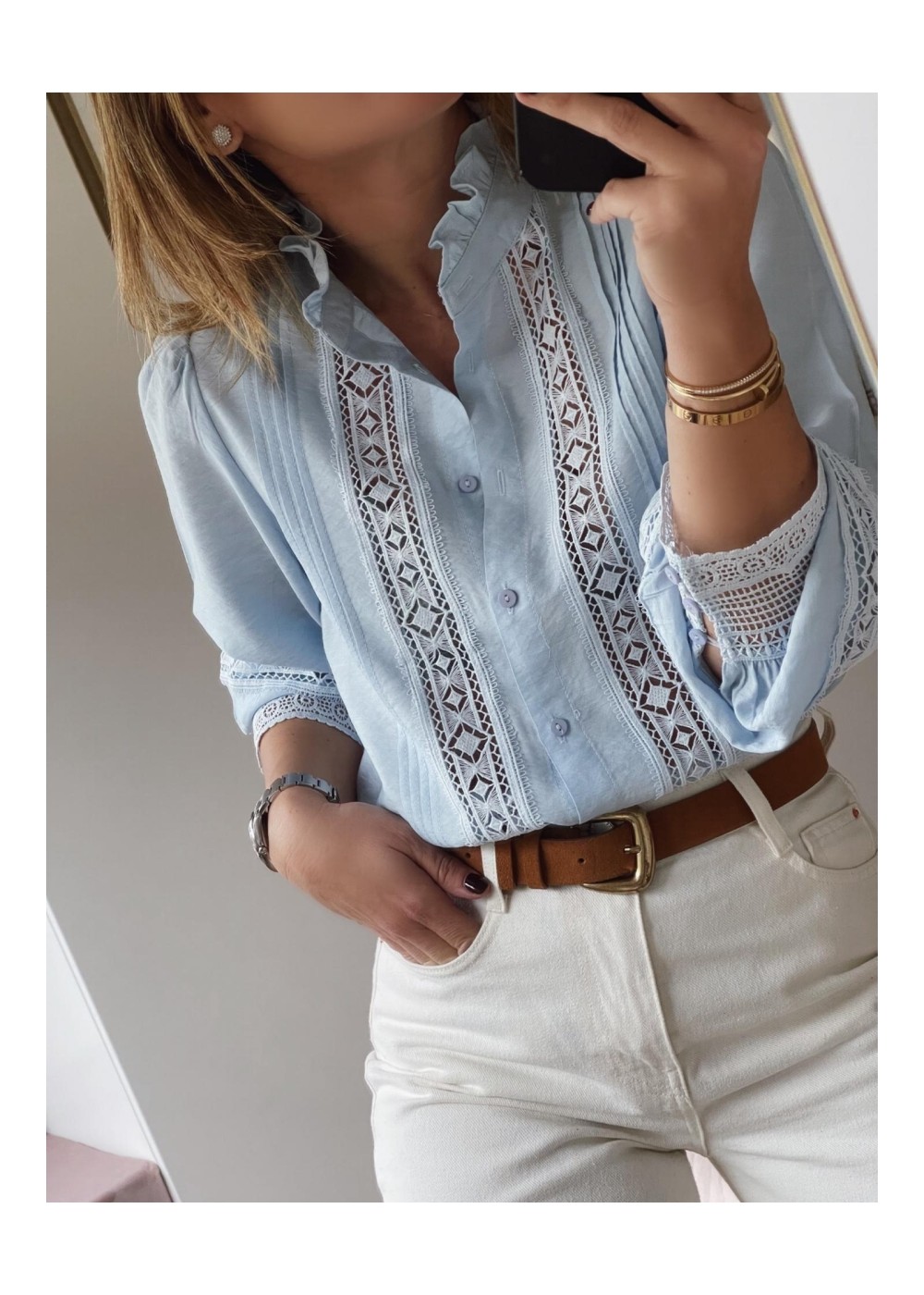 Camisa bordada puño calado