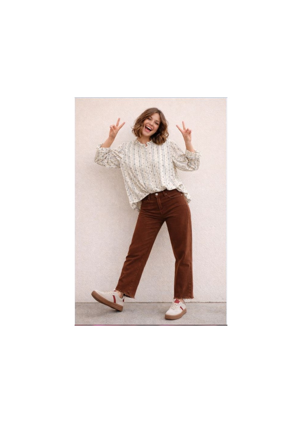 Pantalon Recto Vaquero Deshilachado