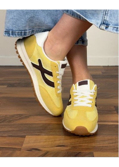 Zapatilla amarilla chocolate