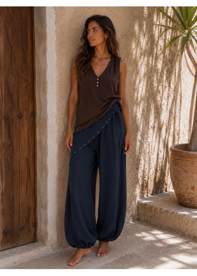 Pantalon tachas pañuelo