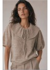 Jersey cuello bebé manga abullonada camel